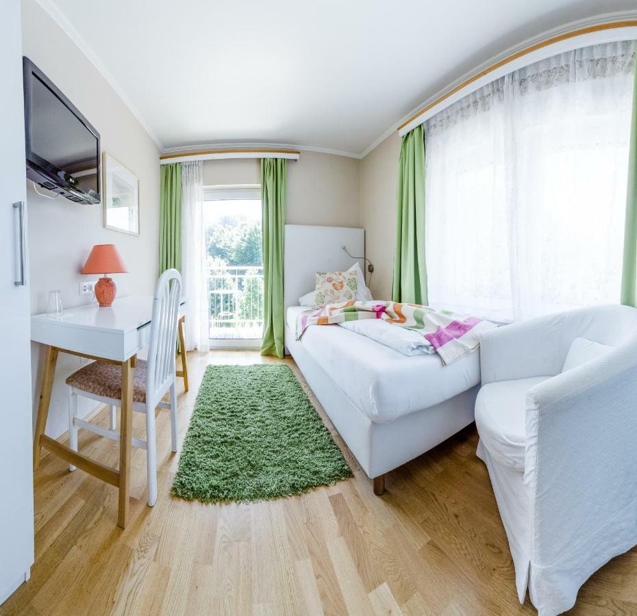 Hotel St. Hubertushof Bad Gleichenberg Kültér fotó